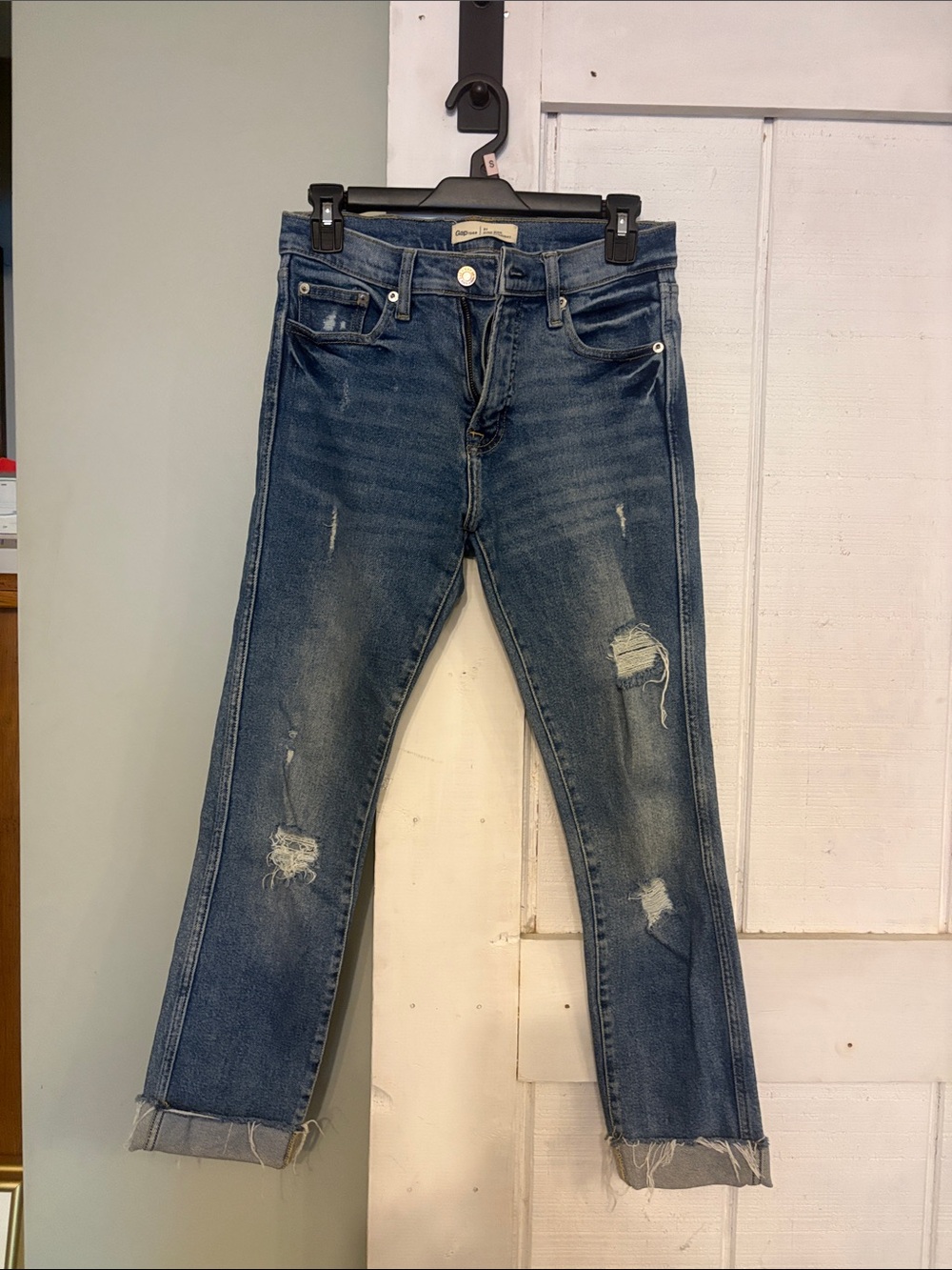 GAP Women's Dark Blue Straight Leg Distressed Jeans